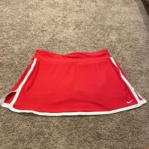 Women’s Nike skirt size M great conditions